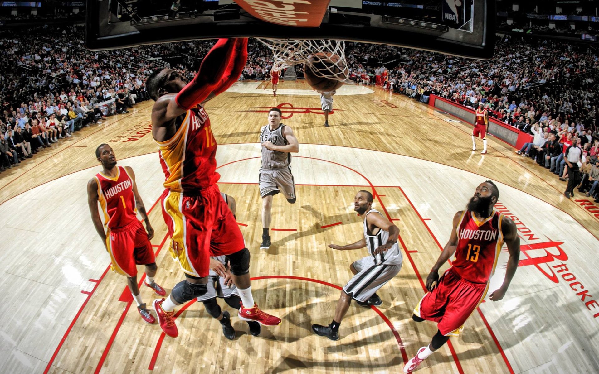 太狠了！成都蓉城造点绝杀，摩纳哥NBA复出，山东泰山围炉复盘